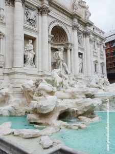Fontana di trevi passeios Roma 225x300 - Fontana_di_trevi_passeios_Roma