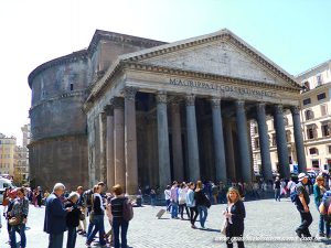 Pantheon Passeios portugues Guia brasileira Roma 300x225 - Pantheon_Passeios_portugues_Guia_brasileira_Roma