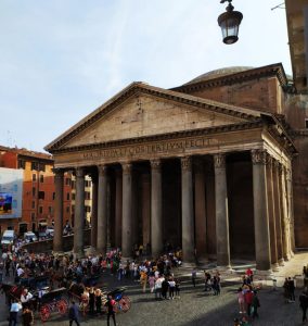 Pantheon Roma visto de janela de restaurante pantheon roma visto restaurante 284x300 - Pantheon Roma visto de janela de restaurante