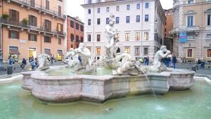 guia turismo particular roma barroca navona 300x169 - Passeio com guia credenciada em portugu&ecirc;s