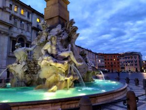 praca navona roma portugues 300x225 - Pra&ccedil;a Navona de noite