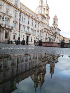 chuva piazza navona bernini guia brasileira 225x300 - chuva_piazza_navona_bernini_guia_brasileira.jpg