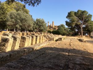 Agrigento_Vale_templos_hercules Agrigento Vale templos hercules 300x224 - Agrigento_Vale_templos_hercules