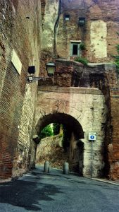 Colina Celio, Aqueduto Claudio Colina Celio Aqueduto Claudia 169x300 - Colina Celio, Aqueduto Claudio