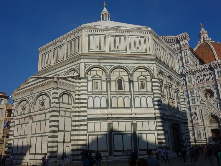 Batistério de Florença, decoração marmórea exterior