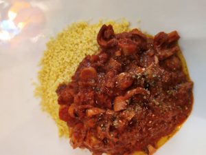 bolonha gastronomia polvo cuscus 300x225 - Polito com cuscus